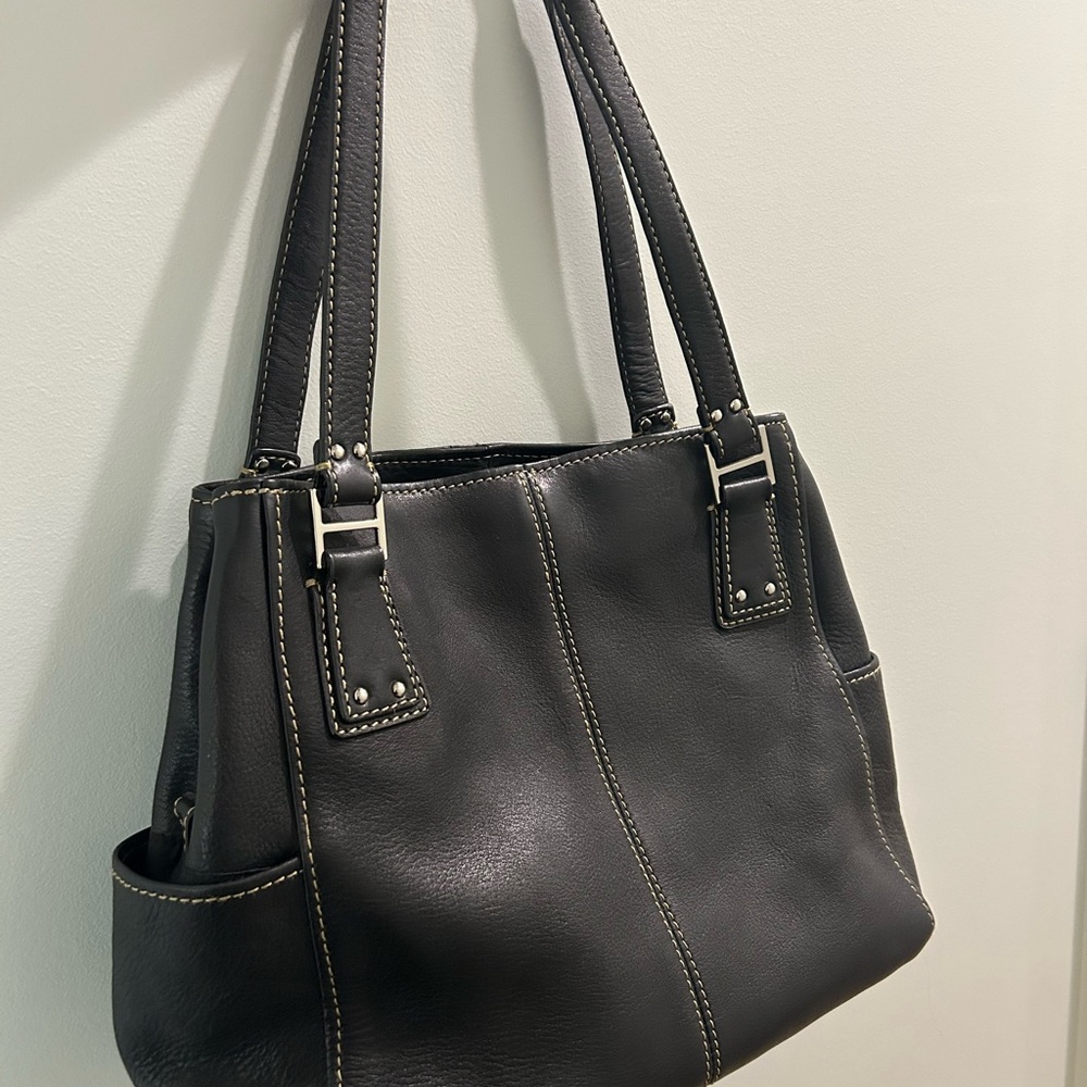 Fossil Like New Black Leather Purse or Tote Bag (Multiple Compartments)